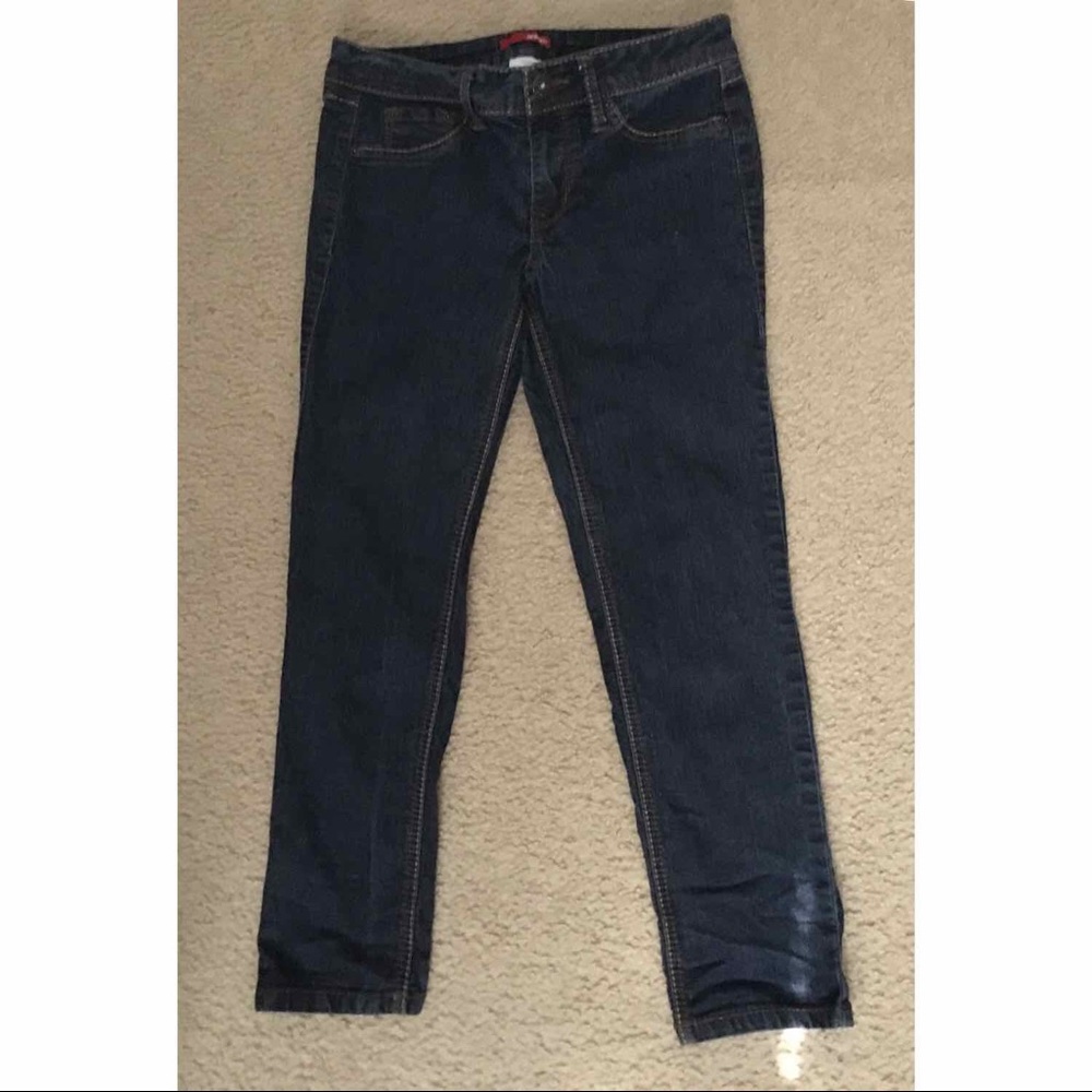BONGO Dark Wash Capri Jeans Size 7